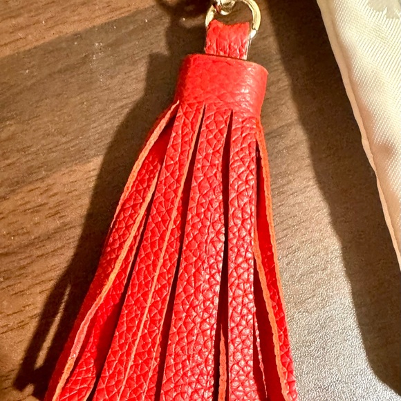 Kate Spade Red Gia Larchmont Avenue Logo Pebble Leather Clutch w tassel - EUC - Picture 9 of 10